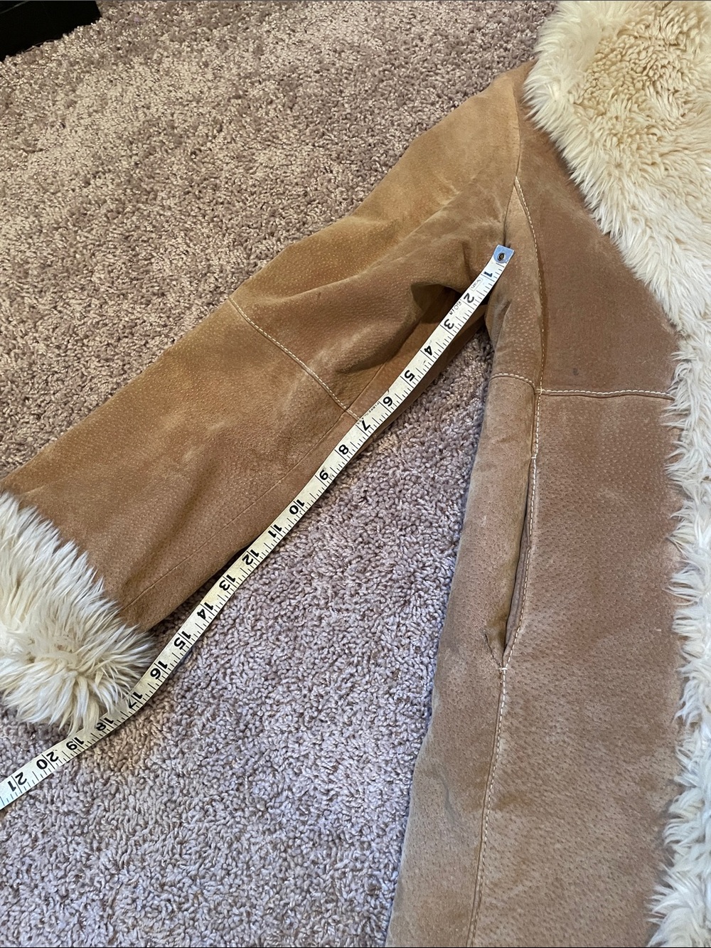 Wilsons Leather Tan Suede Teddy Coat with Cream Faux Fur Trim - Picture 11 of 11